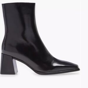 NWOB Jeffrey Campbell Women's  Black Geist Square Toe Boot Size 7